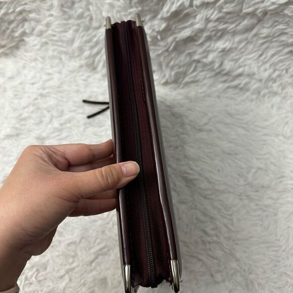 No Brand Brown Thick Shiny Vinyl 3- Ring Planner with Day Runner Refill - Picture 4 of 12